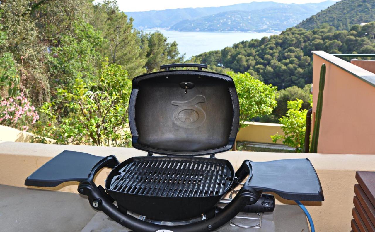 Una Spettacolare Vista Mare - Casa Con Jacuzzi Bergeggi Dış mekan fotoğraf