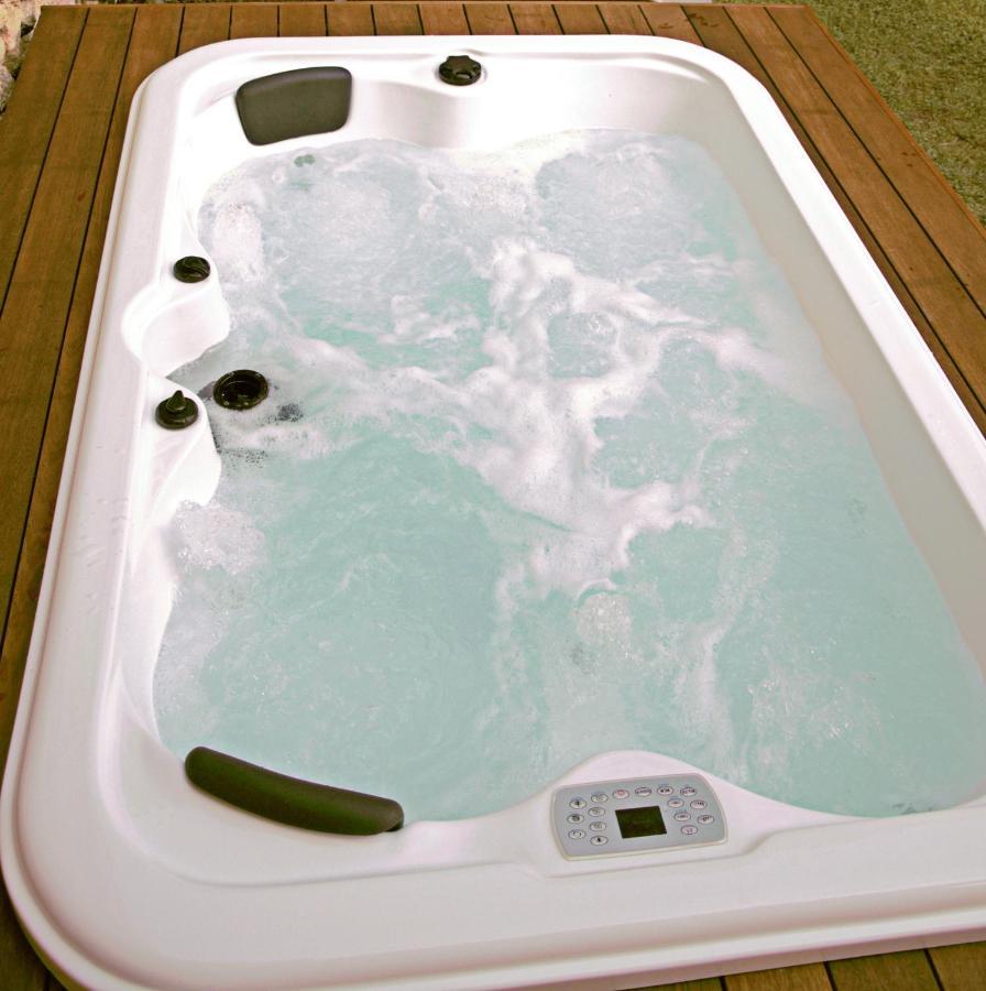 Una Spettacolare Vista Mare - Casa Con Jacuzzi Bergeggi Dış mekan fotoğraf