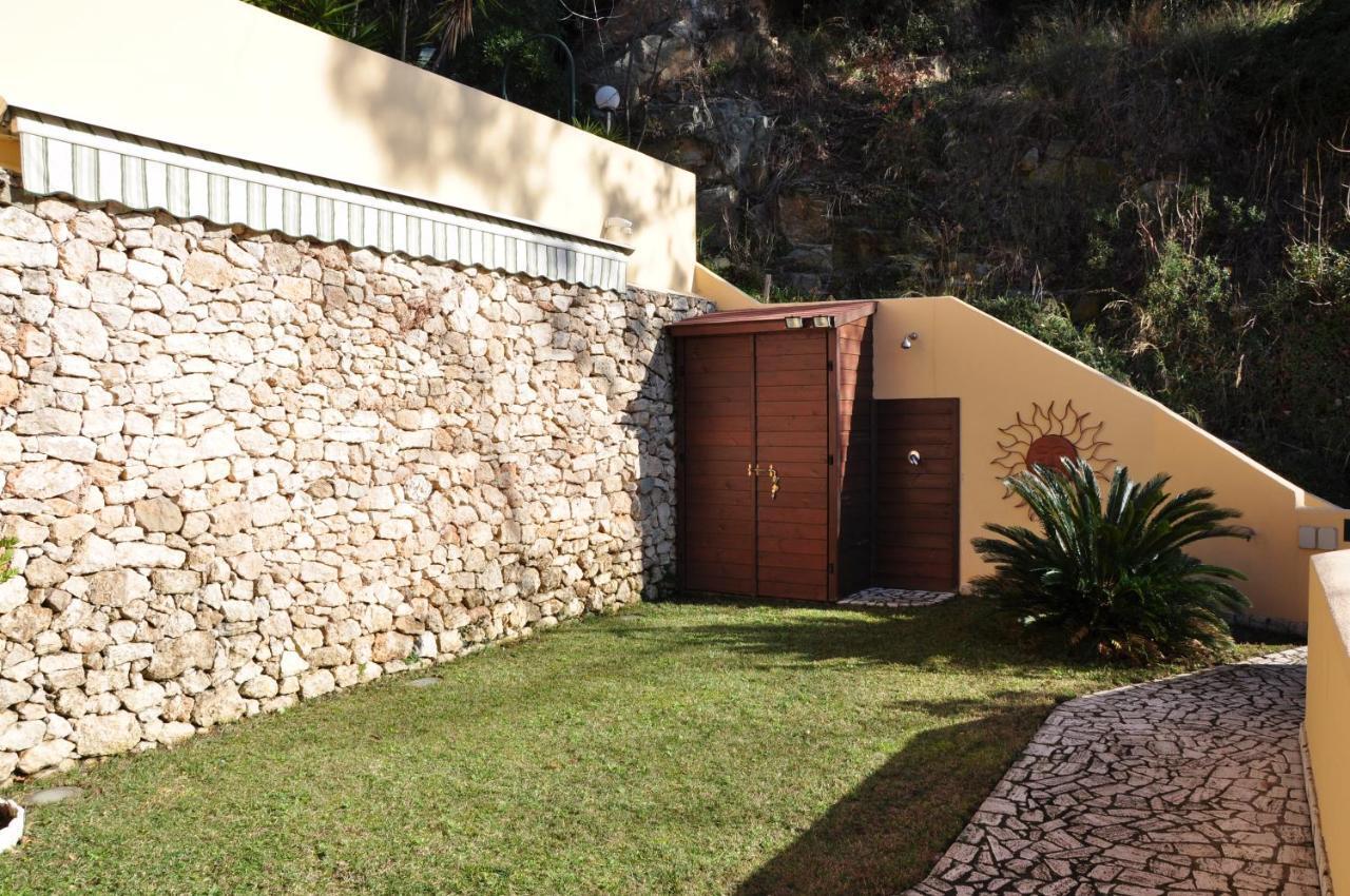 Una Spettacolare Vista Mare - Casa Con Jacuzzi Bergeggi Dış mekan fotoğraf